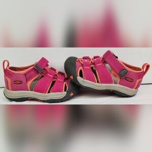 Keen Toddler Pink Newport H2 Hiking Sandals Water Shoes - Size 6 - GUC